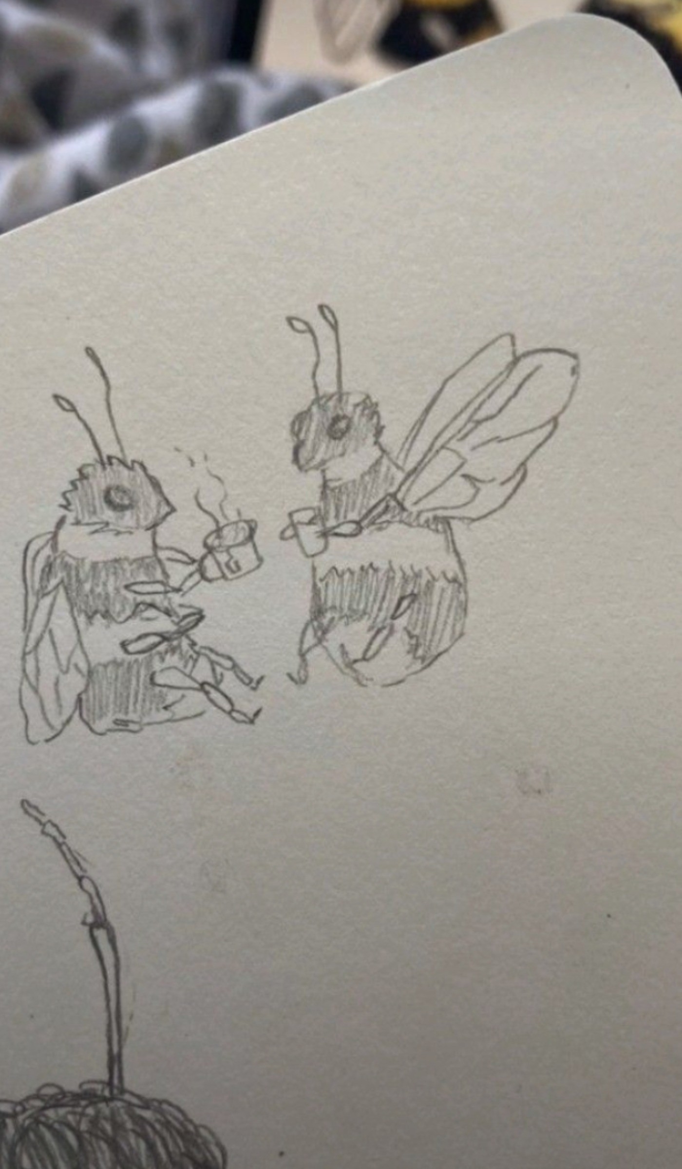 ایده برای طراحی زنبور گوگولی . 