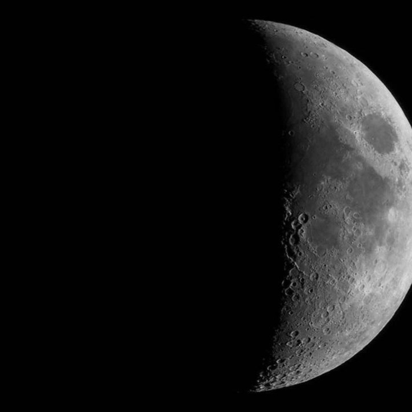 پروفایل شب و ماه سیاه سیاره ای زیبا