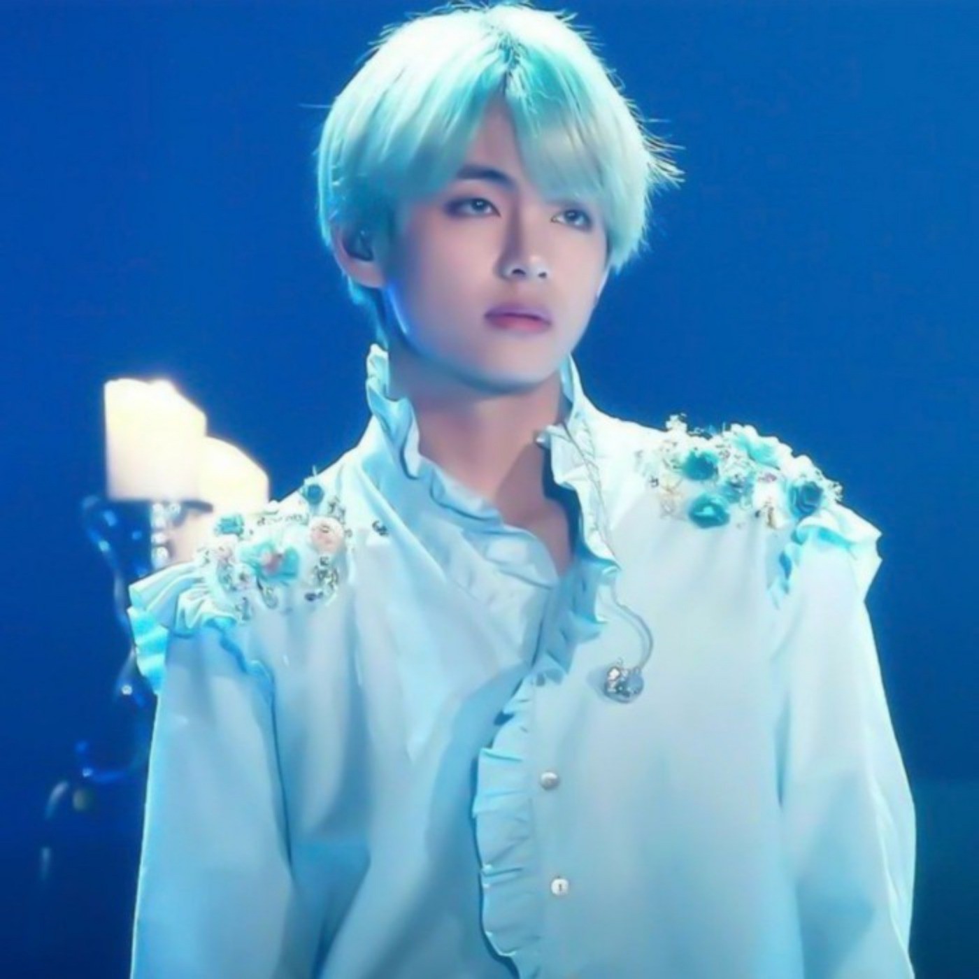 ❤A beautiful photo of Mr. Taehyung 