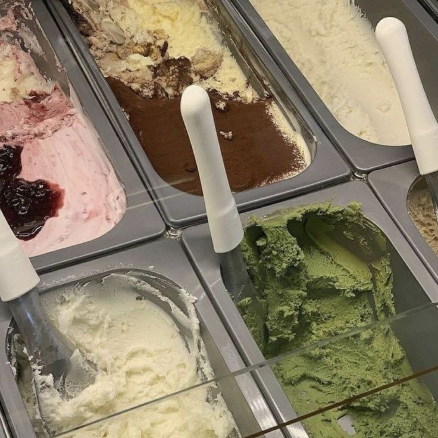 یه ایس کریم مون نشه ؟🍦😔 ‌