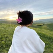 زیبایی را در عین حال دارد...🧁👧🏻👧🏻